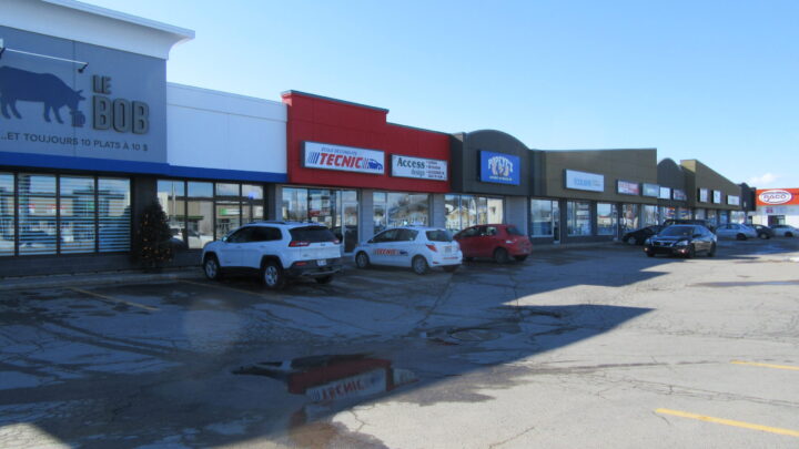 4883 Boulevard des Forges